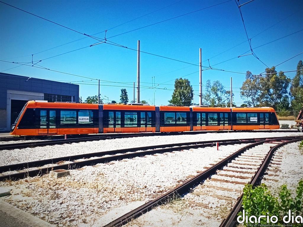 Alstom entrega los primeros tranvías de Atenas fabricados en España