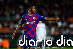 Ansu Fati se lesiona en la cadera y no jugará el amistoso contra el Nástic