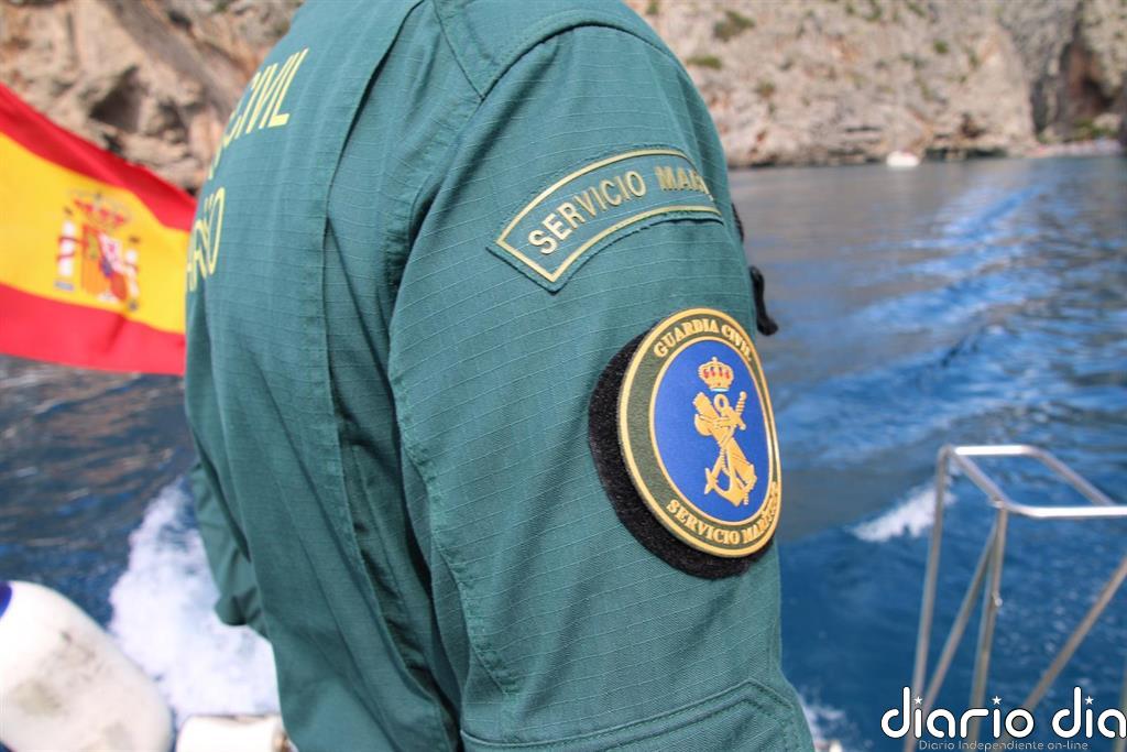 Avistada una patera al suoreste de Formentera con entre 12 y 14 migrantes