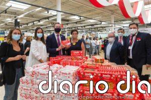 Blanco destaca el esfuerzo de los productores para "forjar" la marca 'Alimentos Cantabria'