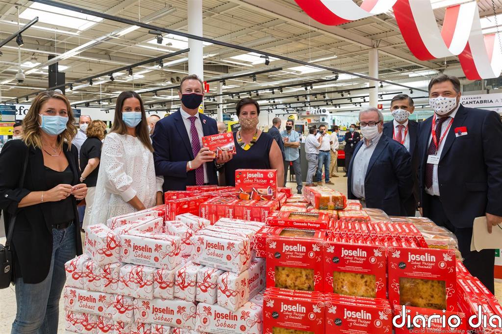 Blanco destaca el esfuerzo de los productores para "forjar" la marca 'Alimentos Cantabria'