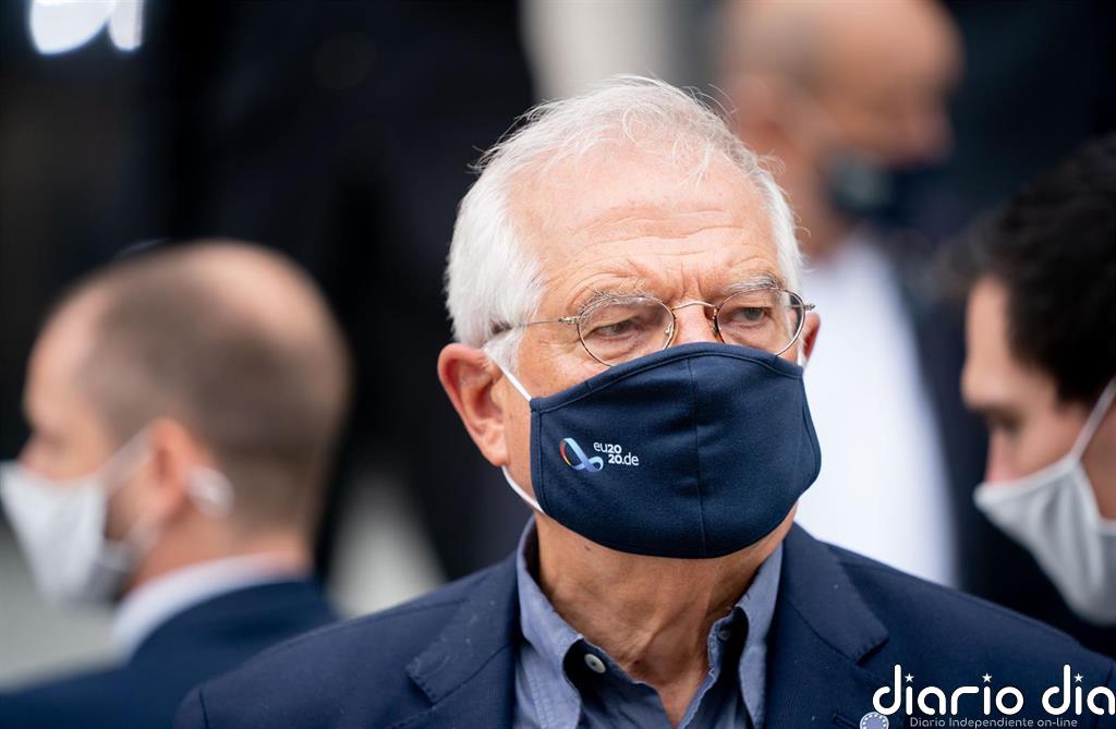 Borrell traslada a Serraj el respaldo de la UE a una salida política al conflicto en Libia