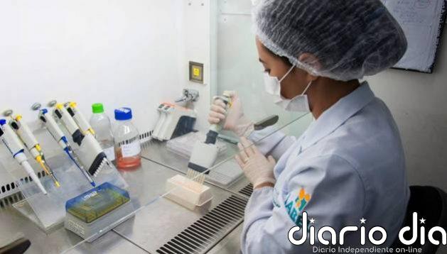 Brecha de género en STEM rezaga a la mujer en los trabajos del futuro