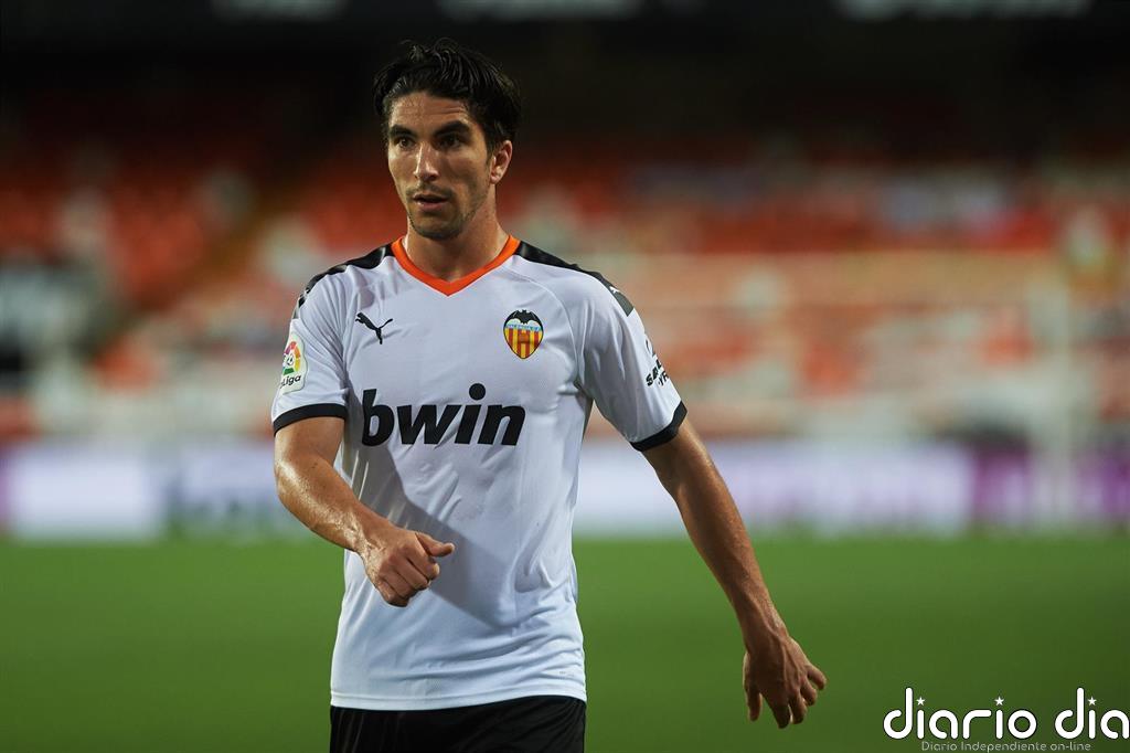 Carlos Soler y Mangala sufren sendas lesiones musculares