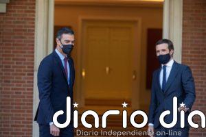 Casado rechaza negociar PGE y renovar instituciones, pero propone una Agencia de Recuperación que Sánchez estudiará