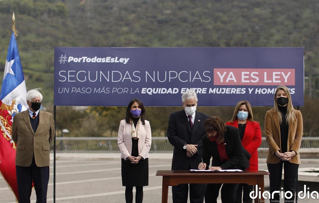 Chile elimina el plazo mínimo para que las mujeres divorciadas puedan volver a casarse