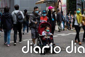 China eleva su balance de casos importados y confirma 15 en las últimas 24 horas