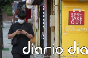 Corea del Sur mantiene a la baja los casos diarios de coronavirus aunque continúan los contagios grupales