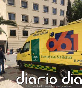 Cuatro heridos trasladados al hospital tras chocar dos turismos en la A-45 en Antequera (Málaga)