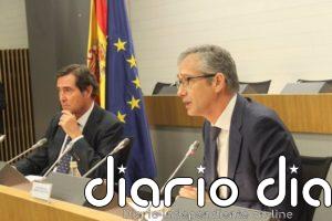 De Cos ve "crucial" mantener el estímulo fiscal ante una recuperación "incompleta, frágil e incierta"