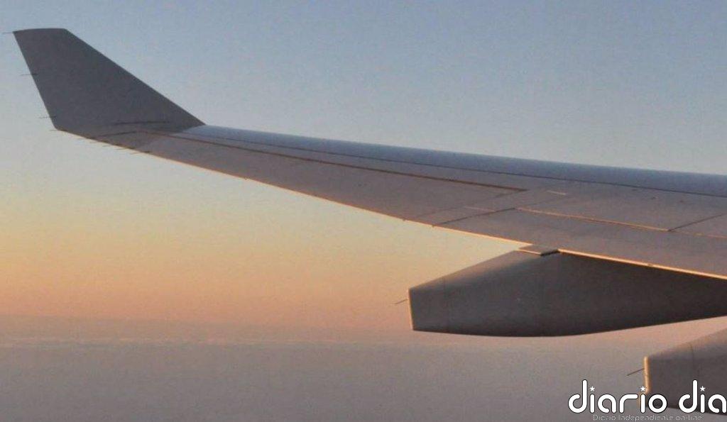 Desalojadas dos pasajeras antes de un vuelo Lanzarote-Barcelona por no usar mascarilla