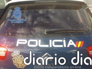 Detenida una pareja en Xirivella por dejar solo en casa a su hijo de 6 años que se encontraba subido al balcón