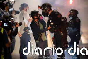 Detenidas más de 50 personas durante una nueva noche de protestas contra la violencia policial en Portland