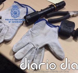 Detenido un hombre en Yecla por forzar presuntamente las cerraduras de un camión y robar en su interior