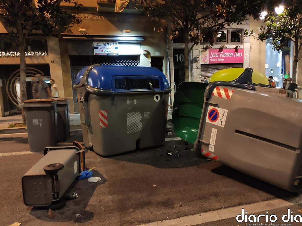 Dos detenidos por quemar contenedores en Barcelona en la Diada