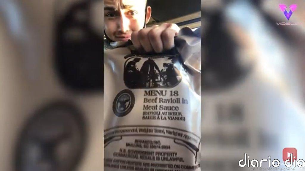 ¿A qué sabe la comida militar? Este soldado puntúa los diferentes sobres de comida preparada que recibe