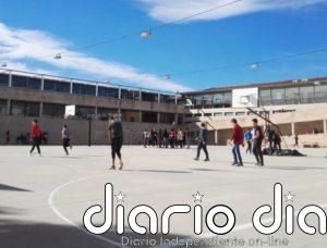 Ascienden a 140 las aulas clausuradas por covid en Euskadi, el 0,8% del total