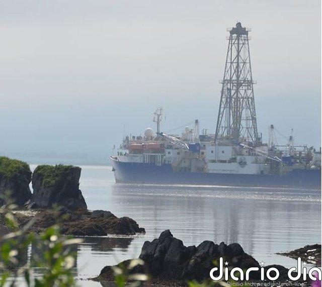 Descargas de hielo al mar en Norteamérica desataron eventos climáticos JOIDES Resolution, un barco de investigación que perfora el fondo del océano para recolectar y estudiar muestras de núcleos, se ve en el Puerto de Valdez.