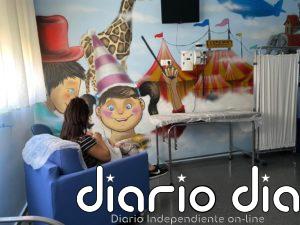 El Hospital de Guadix (Granada) recibe la donación de seis sillones-cama de la Fundación El Gancho Infantil