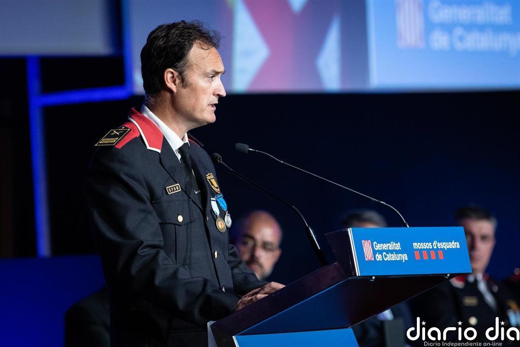 El jefe de los Mossos se reivindica, rechaza consignas políticas y defiende quitar la escolta a Puigdemont