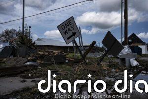 El paso de 'Zeta' por Estados Unidos deja al menos dos muertos y miles de personas sin luz