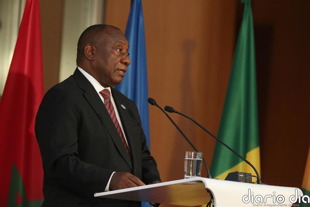El presidente de Sudáfrica entra en aislamiento tras un contacto con un positivo por coronavirus