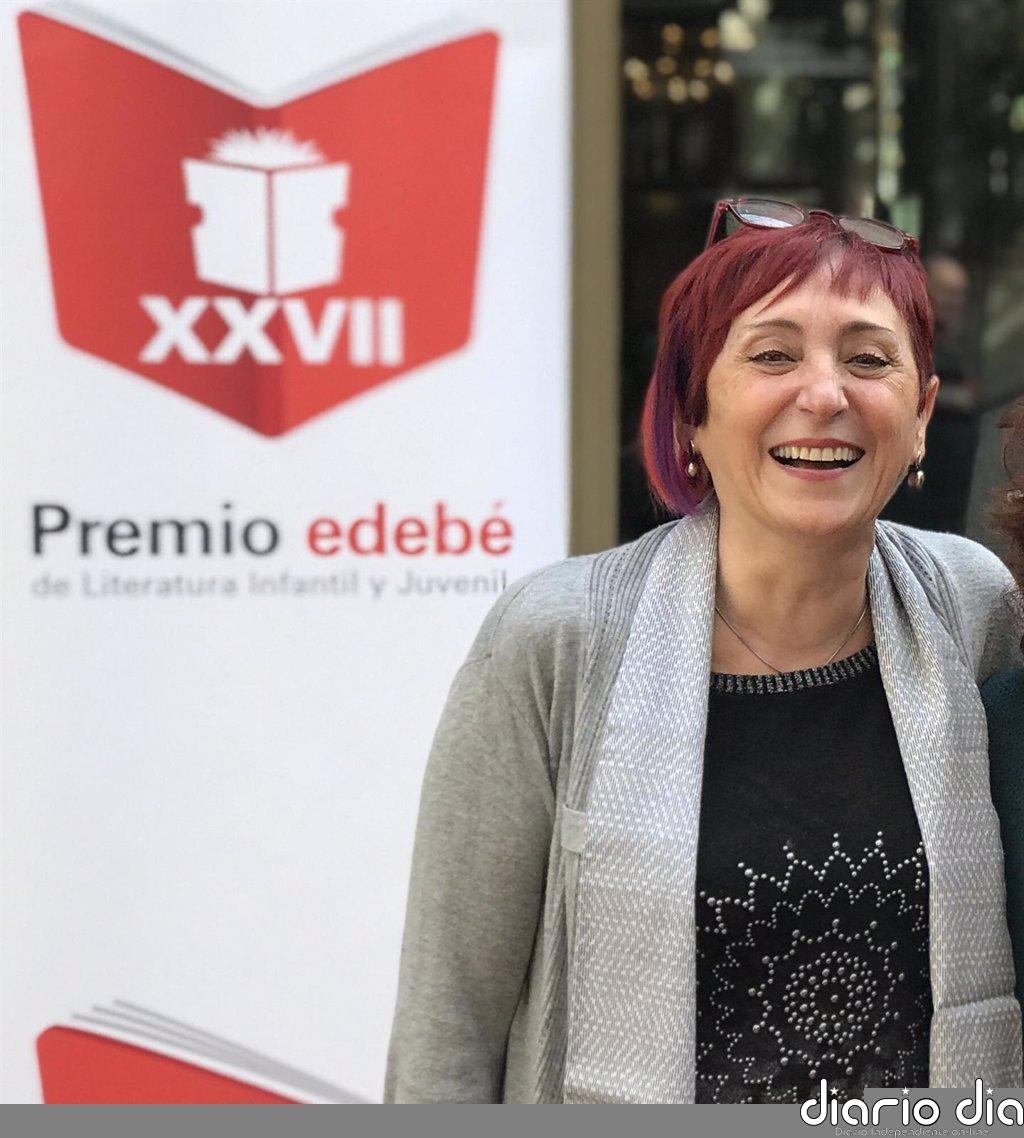 Elia Barceló, Premio Nacional de Literatura Infantil: "¿Por qué no se preocupan igual de la cultura que de los bares?"