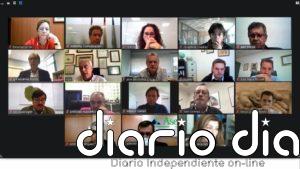 Empresarios de Almería celebran los fondos para el AVE y critican la "inversión más baja de la serie histórica" en agua