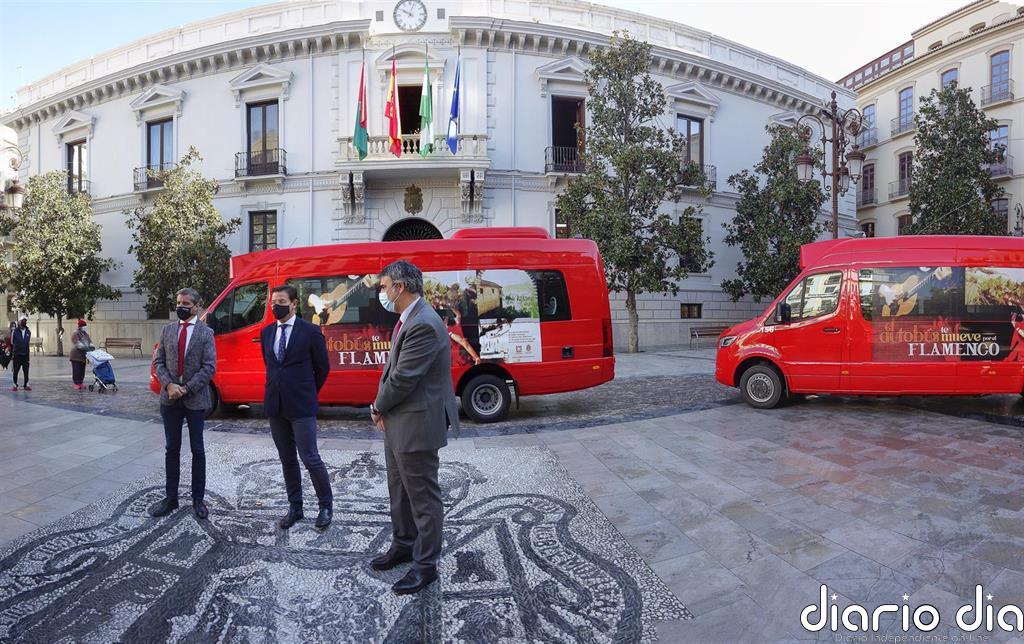 Granada incorpora cinco nuevos microbuses que prestarán servicio en el Albaicín, Realejo y Sacromonte
