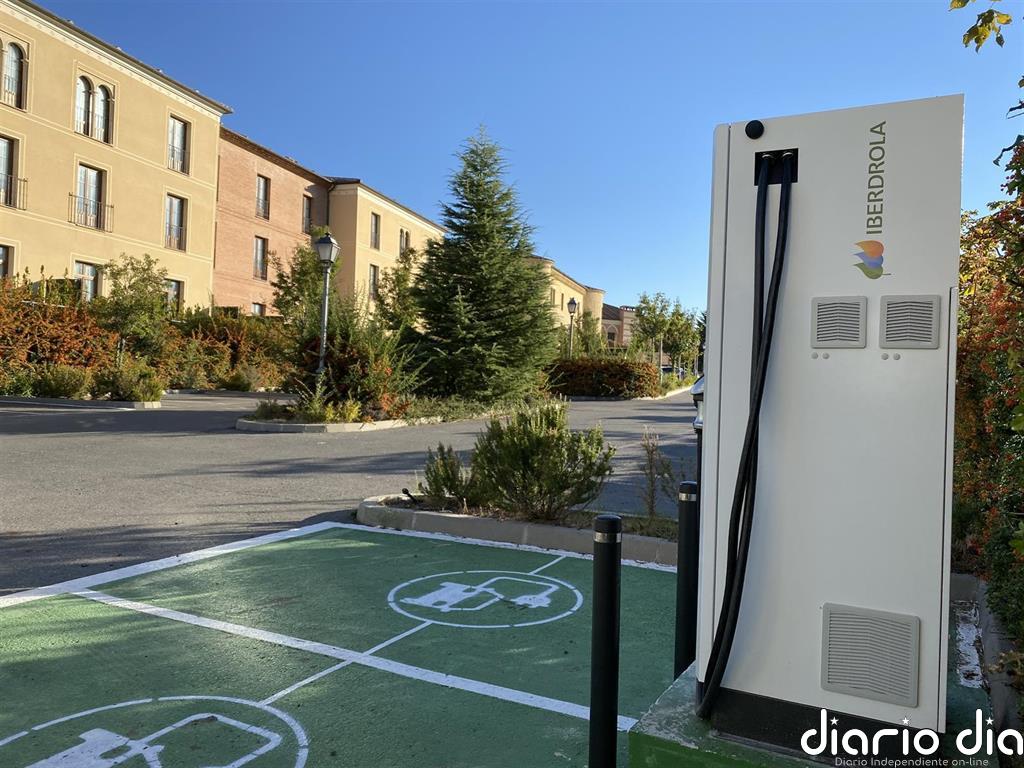 Iberdrola se alía con Asitur para el despliegue de 69 puntos de recarga rápida para vehículos eléctricos