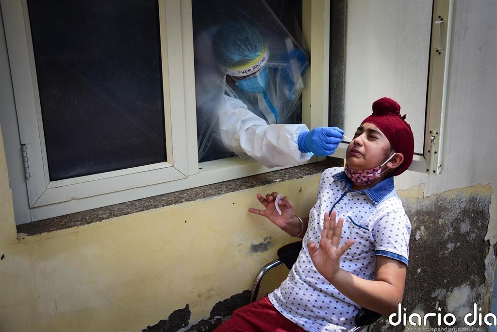 India supera los ocho millones de positivos de coronavirus