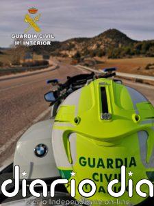 Investigado por grabarse conduciendo a 182 kilómetros por hora en una carretera de 90 en Guadalajara