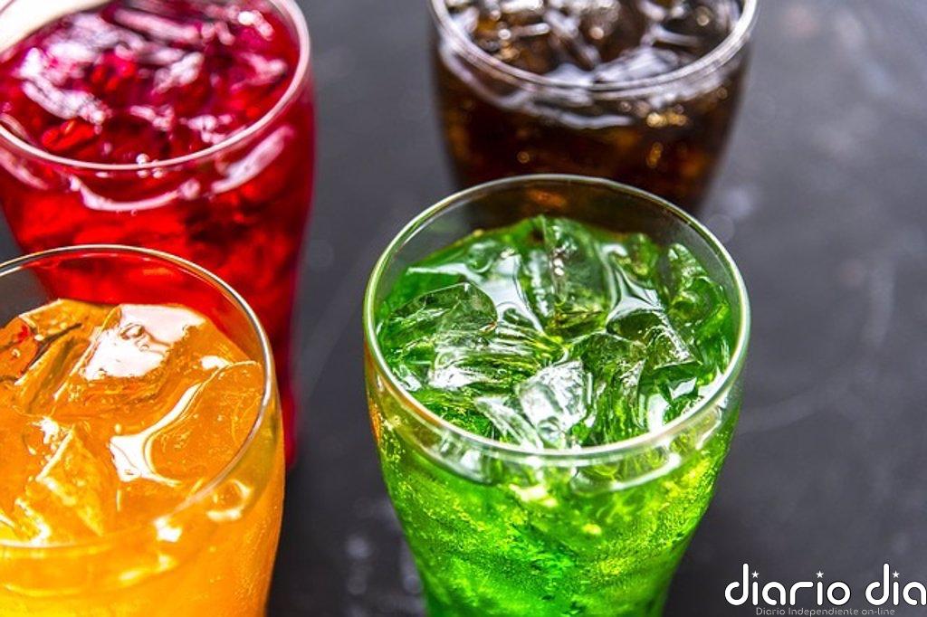La industria de bebidas refrescantes rechaza la subida del IVA y pide diálogo al Gobierno