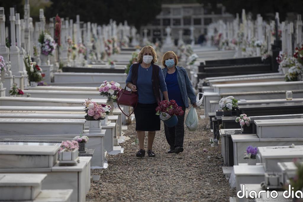 Los cementerios españoles tendrán control de aforo el Día de Todos los Santos y aconsejan visitas breves