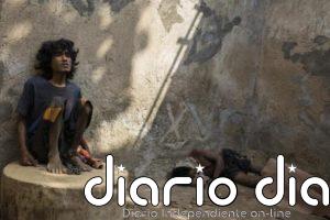 Personas con problemas de salud mental sobreviven encadenadas