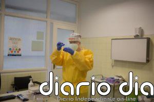 3.755 positivos en Andalucía cierran la semana con 27