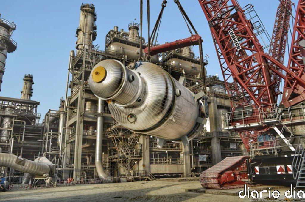 ACS garantiza a UGT que mantendrá el empleo de su división de Servicios Industriales tras su venta a Vinci