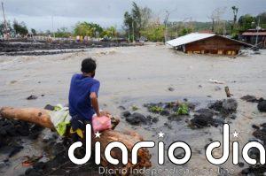 Al menos un muerto y cientos de personas atrapadas en Filipinas tras el paso del tifón 'Vamco'