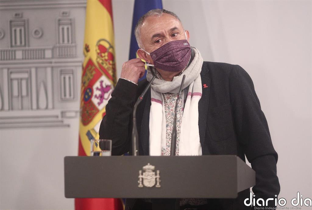 Álvarez (UGT) muestra su preocupación por la destrucción de empleos de una fusión BBVA-Sabadell