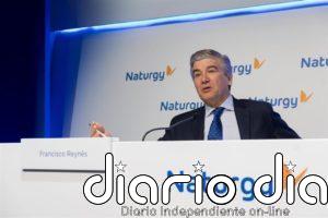 Analistas aplauden la venta de Naturgy en Chile y creen que le permite ir a una estrategia de más renovables