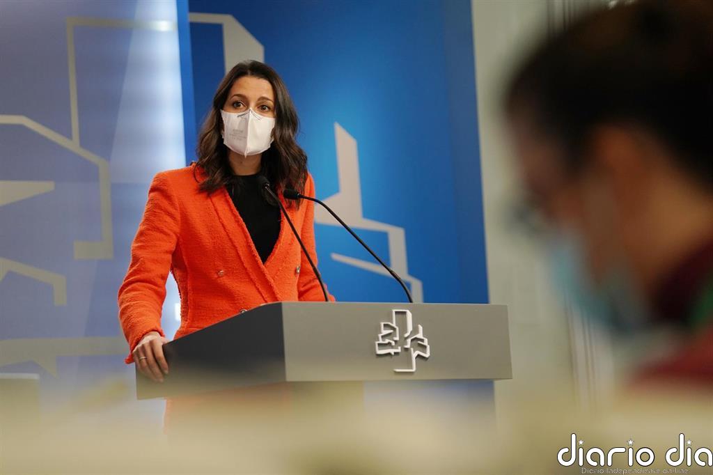 Arrimadas afirma que el acuerdo entre Gobierno y PNV hace "menos necesario todavía" el apoyo de EH Bildu y ERC a los PGE