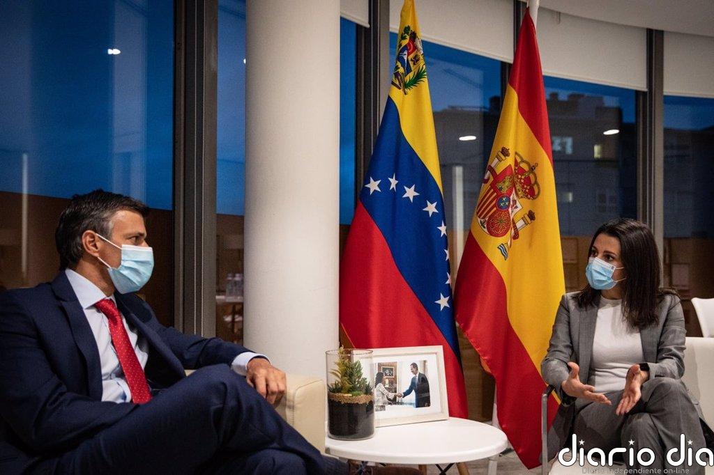 Arrimadas recibe al opositor venezolano Leopoldo López y le agradece su lucha por la democracia en Venezuela