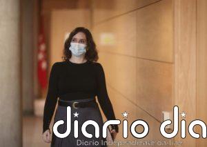 Ayuso traslada su apoyo a los asturianos ante sus datos de coronavirus y se pone a disposición para lo que necesiten