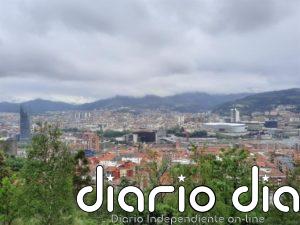 Bajada de temperaturas y lluvia a primeras horas de este martes en Euskadi