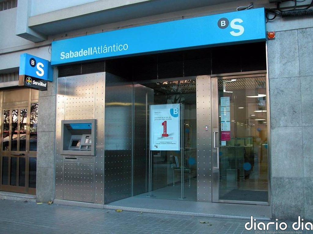 Banco Sabadell plantea un máximo de 45 salidas en Galicia