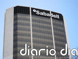 Banco Sabadell vuelve a negociar con sindicatos para "acelerar la hoja de ruta para ganar eficiencia"