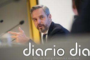 Bravo esgrime que Junta "debe crear fórmula ad hoc" para Abengoa y admite cautela tras caer el consejo de administración