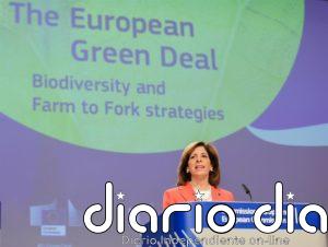 Bruselas descarta publicar los detalles de los contratos que firma para la compra de vacunas