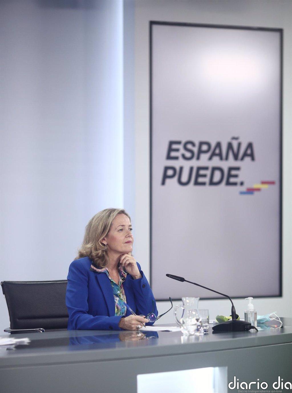 Calviño dice que se sentiría más cómoda con el apoyo del PP a los PGE y critica la enmienda de los desahucios
