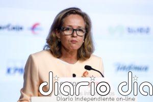Calviño sostiene que la segunda ola del COVID-19 tiene menos impacto económico que la primera